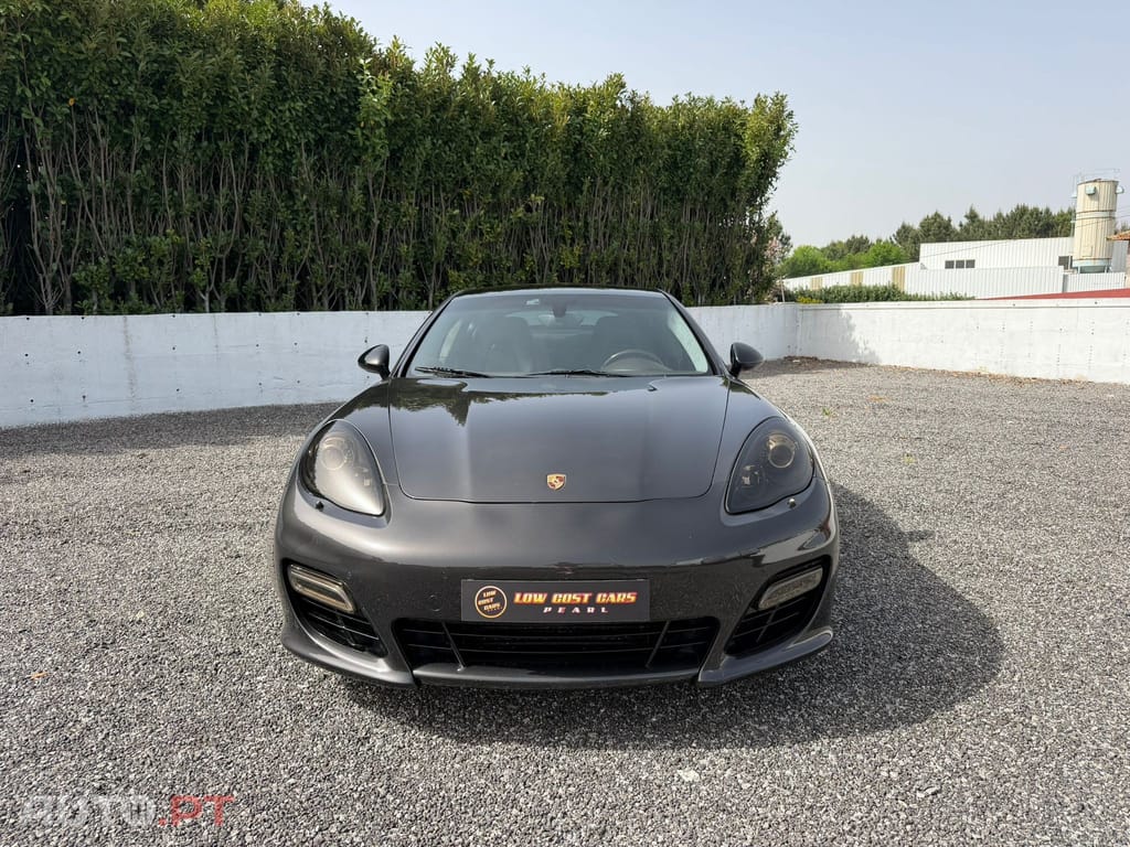 Porsche Panamera Turbo PDK