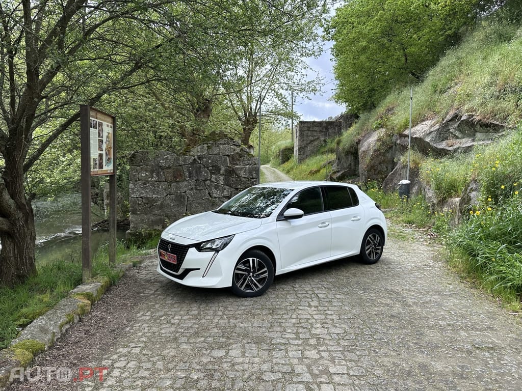 Peugeot 208 1.5 BlueHDi Allure