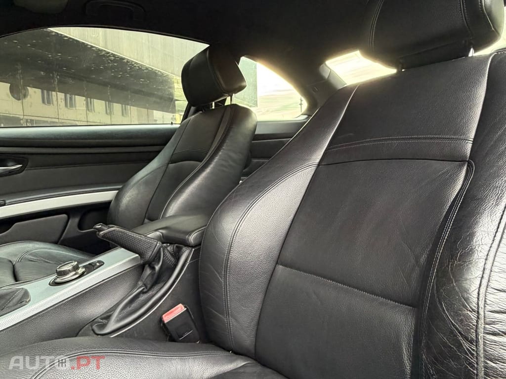 BMW 325 i