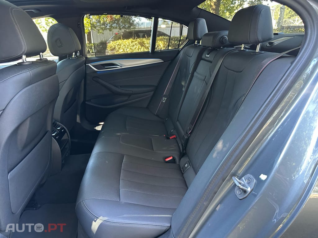 BMW 530 e Pack 50 anos BMW M