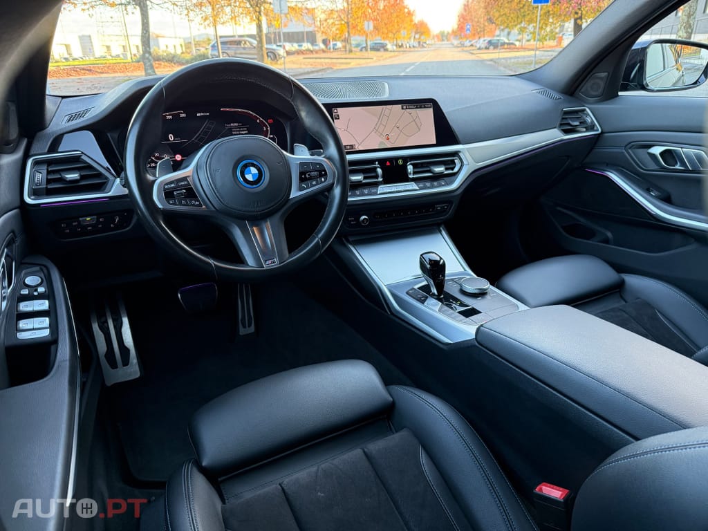 BMW 320 e Touring Pack M Auto