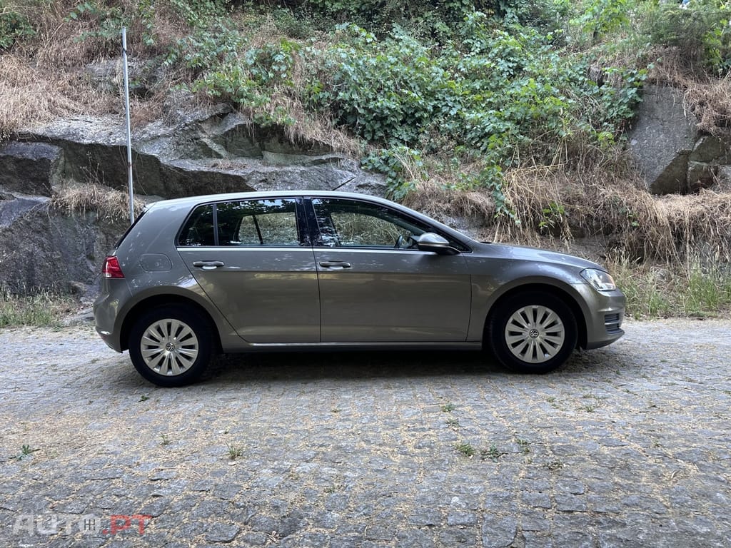 Volkswagen Golf 1.6 TDI BlueMotion Comfortline
