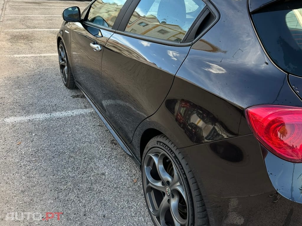 Alfa Romeo Giulietta Trofeo