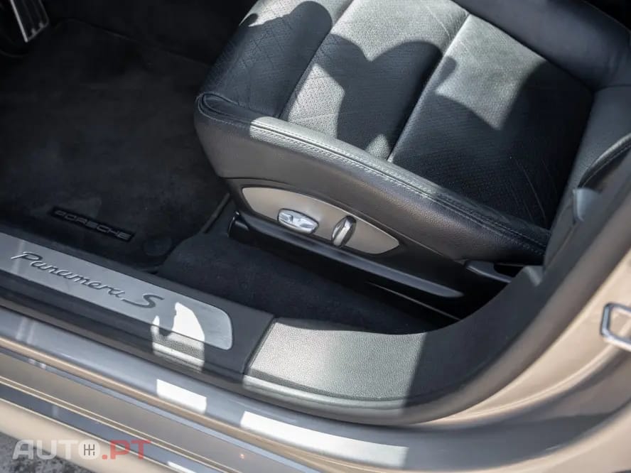 Porsche Panamera S Hybrid