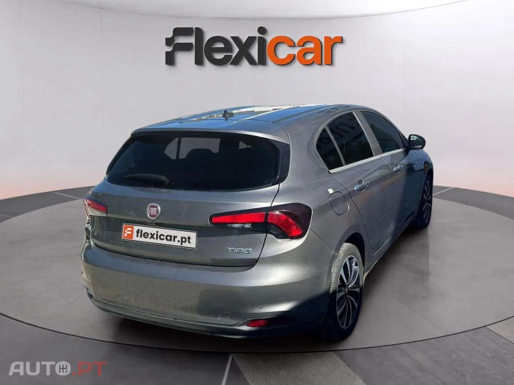 Fiat Tipo 1.3 M-Jet Lounge
