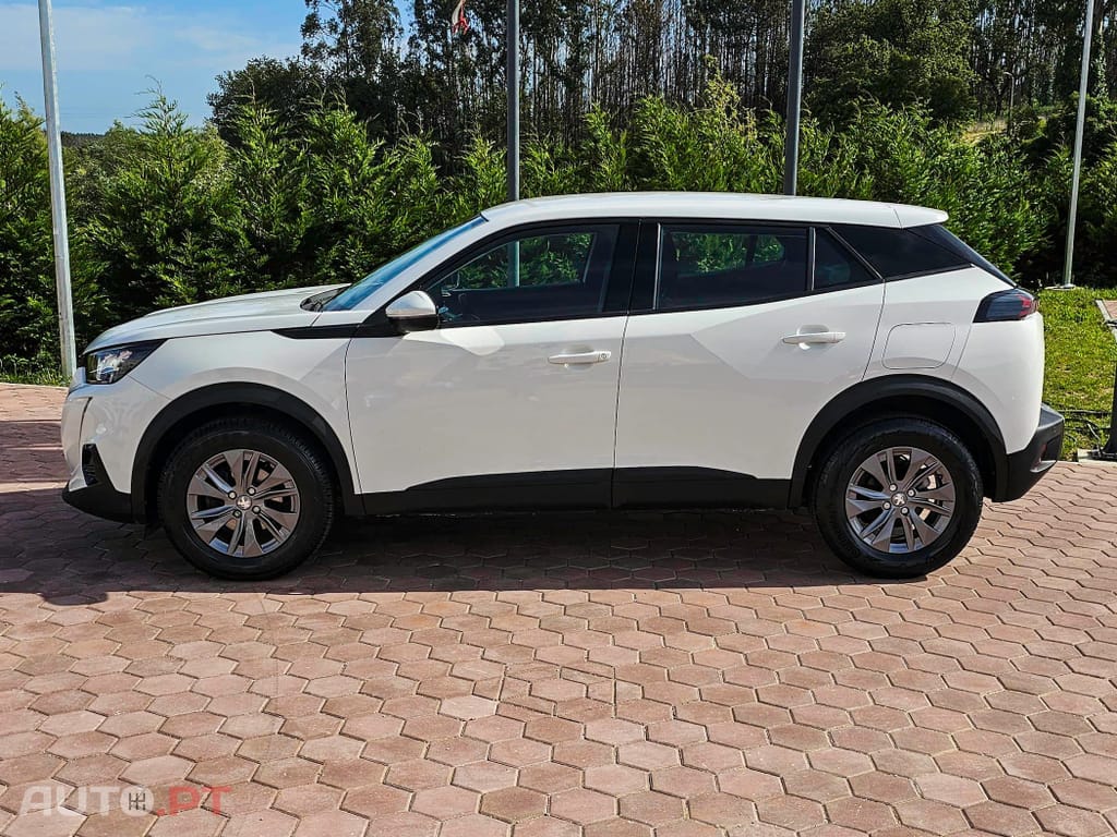 Peugeot 2008 1.2 PureTech Active Pack