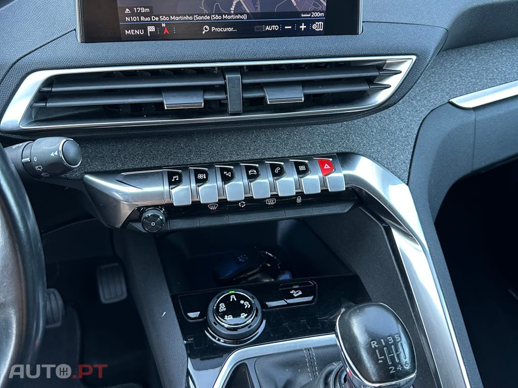 Peugeot 3008 1.2 PureTech Allure