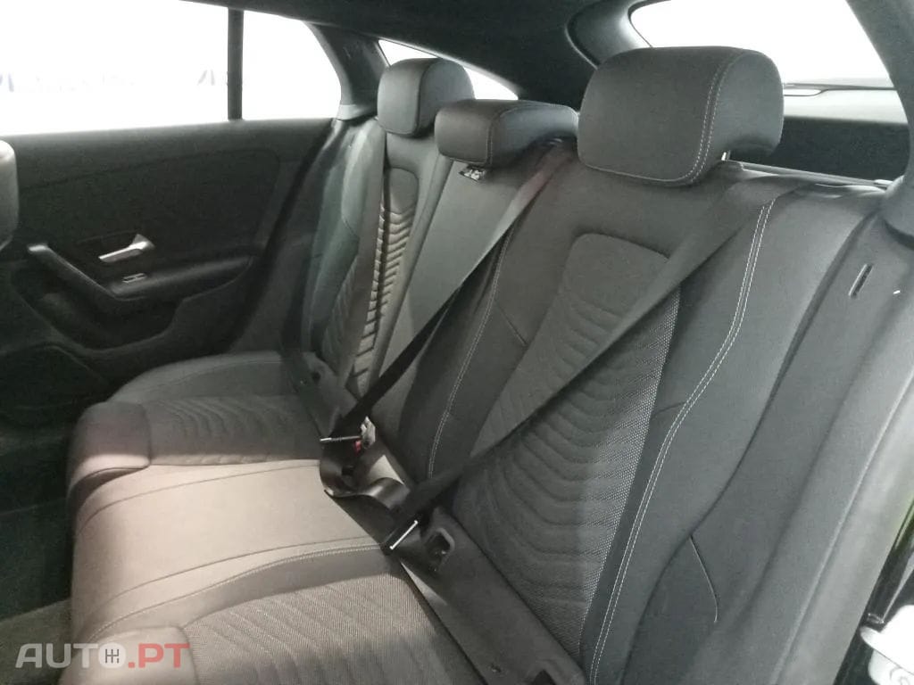 Mercedes-Benz CLA 250 e Shooting Brake Style Plus