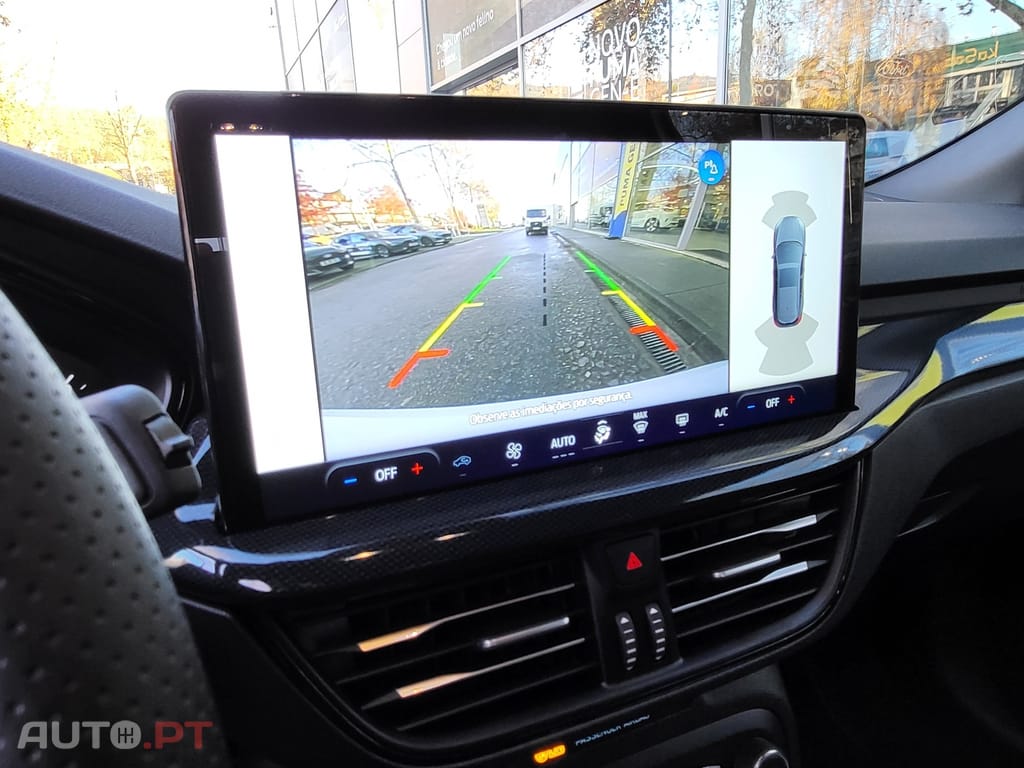 Ford Focus 1.0 EcoBoost MHEV ST-Line