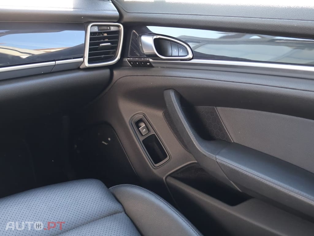 Porsche Panamera S e-Hybrid