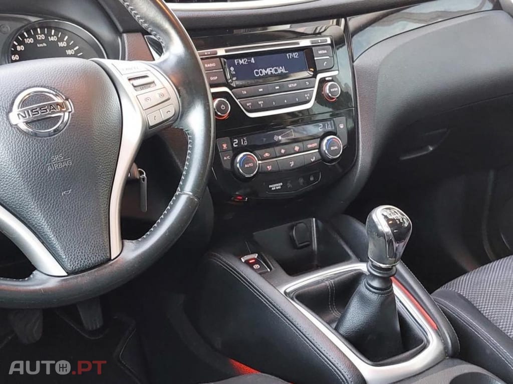 Nissan Qashqai 1.2 DIG-T N-Connecta 