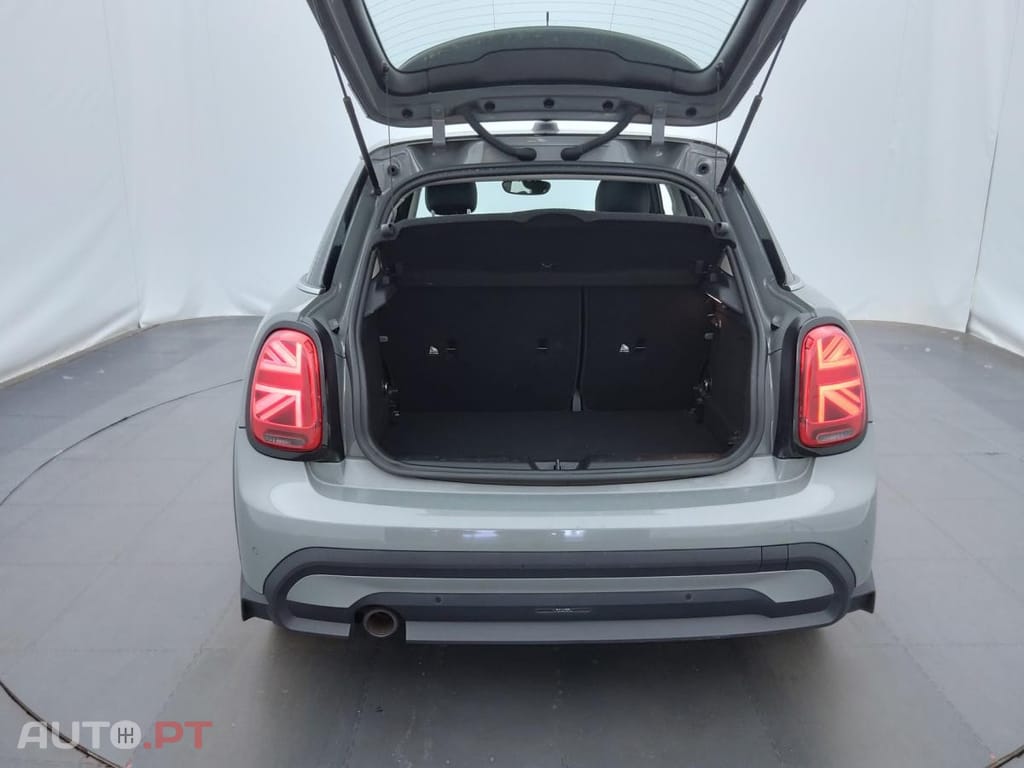 MINI Cooper Finition Business Design
