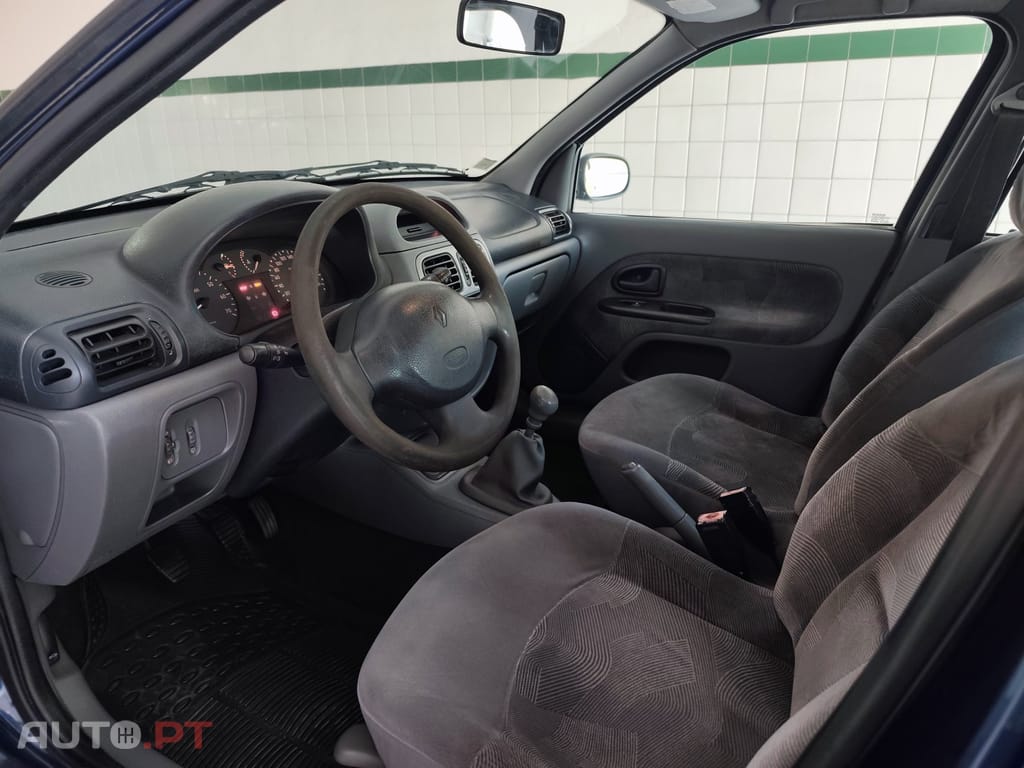 Renault Clio 1.2 16V Dynamique