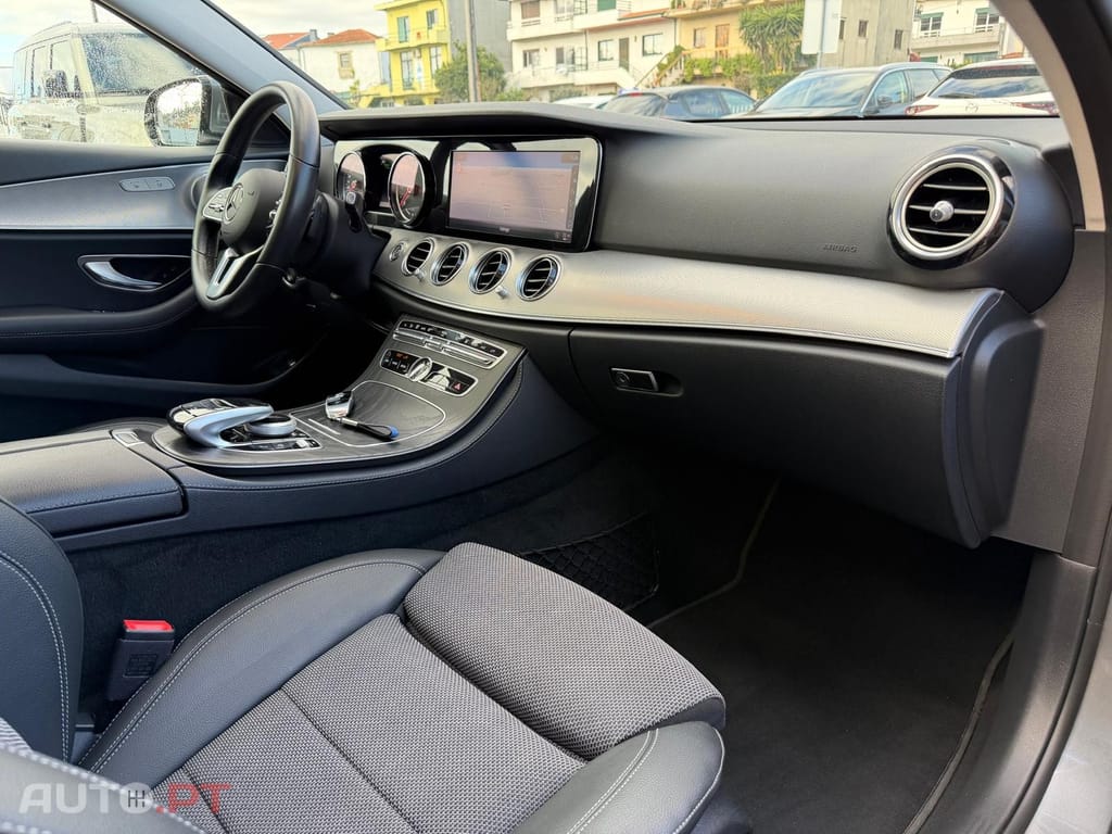 Mercedes-Benz E 300 de Avantgarde