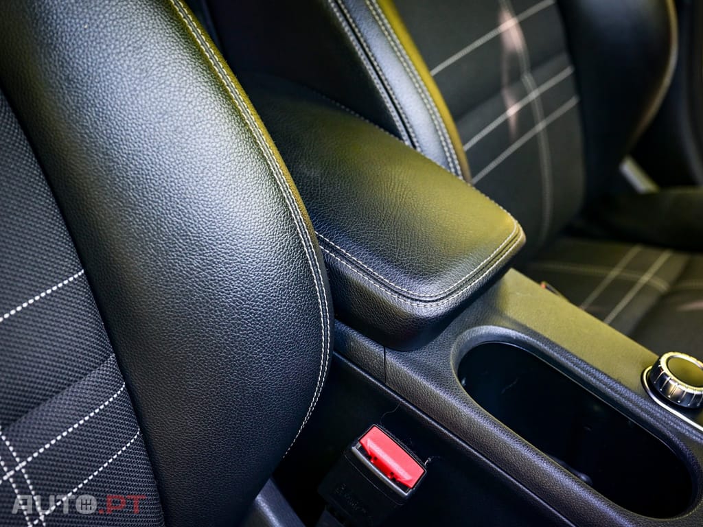 Mercedes-Benz CLA 180 Shooting Brake d BlueEFFICIENCY Edition