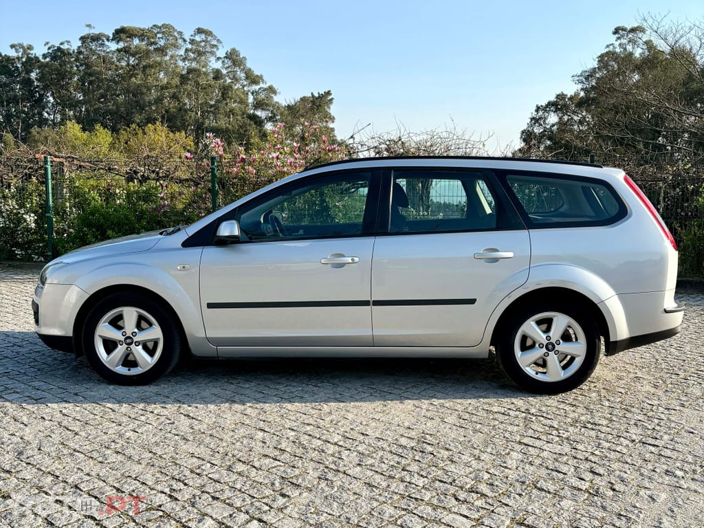 Ford Focus 1.4 16V S