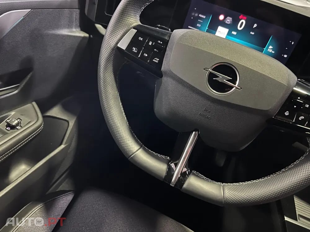 Opel Astra Sports Tourer 1.2 T Hybrid GS eDCT