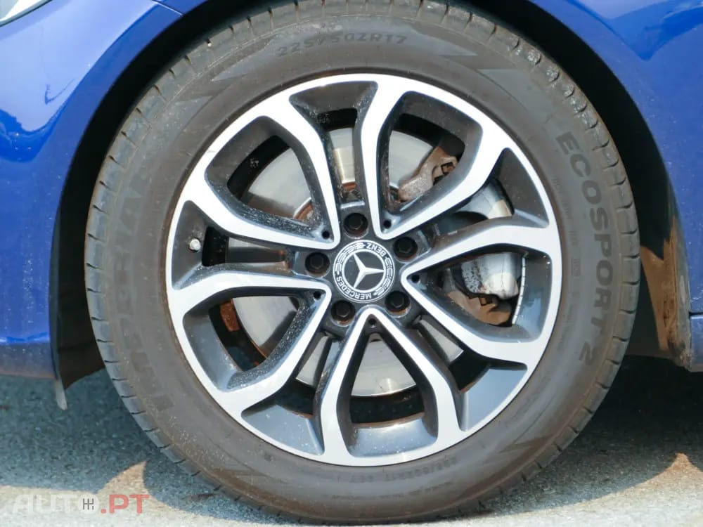 Mercedes-Benz C 300 h Avantgarde+