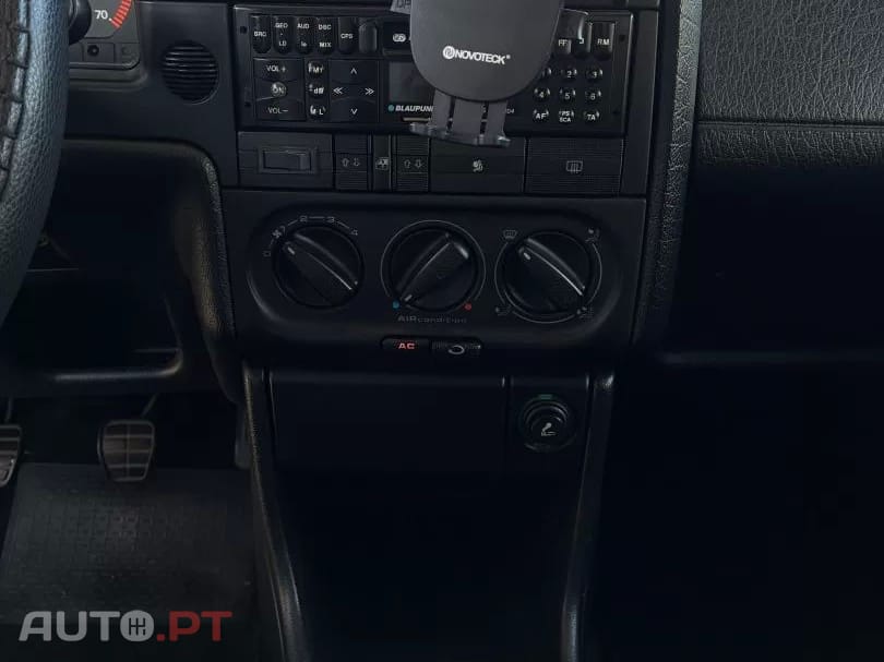 Volkswagen Passat 1.6 Confortline Plus
