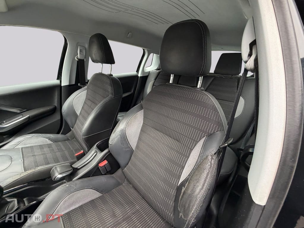 Peugeot 2008 Allure