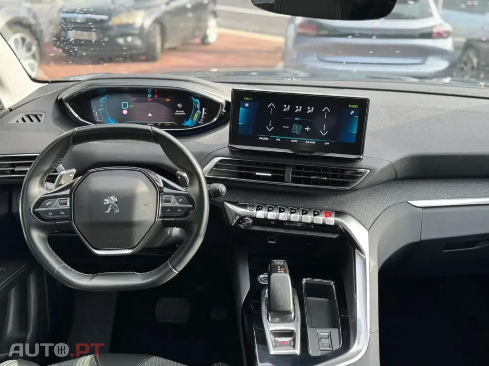 Peugeot 3008 1.6 Hybrid Allure e-EAT8