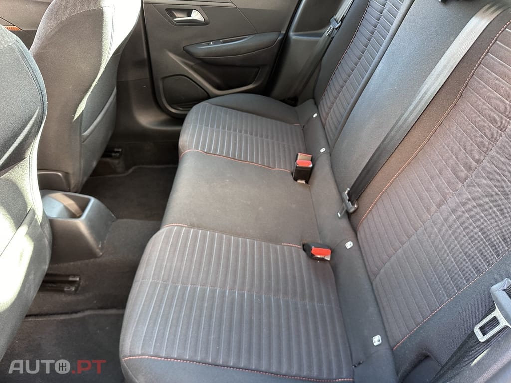 Peugeot 208 1.2 PureTech Active Pack