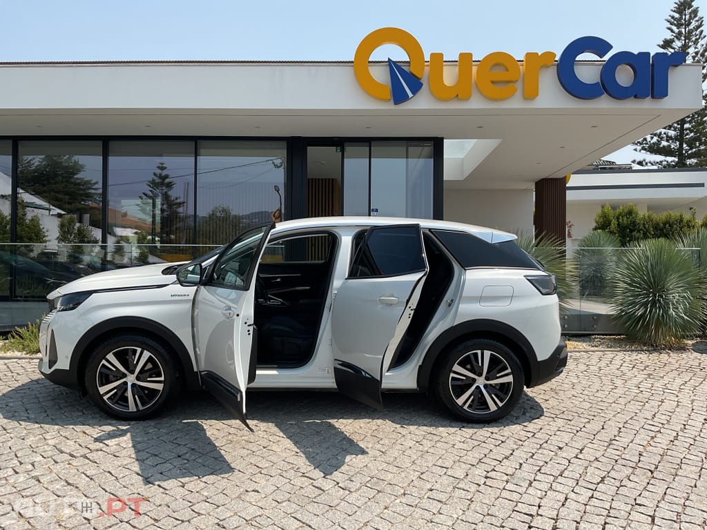 Peugeot 3008 1.6 Hybrid4 Allure e-EAT8