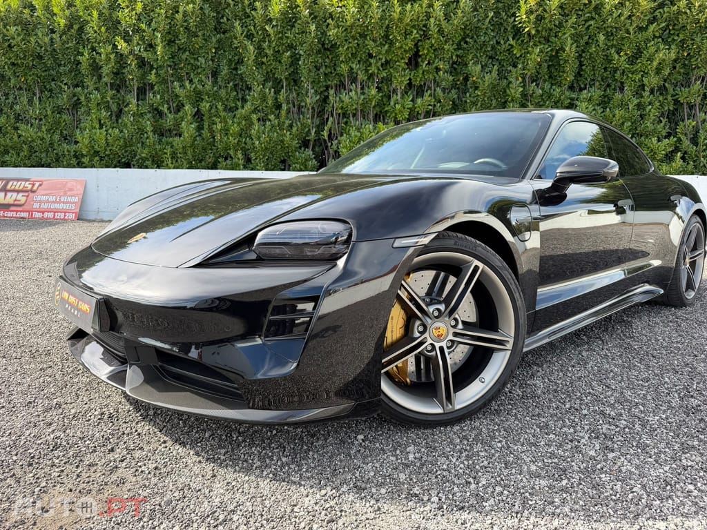 Porsche Taycan Turbo S
