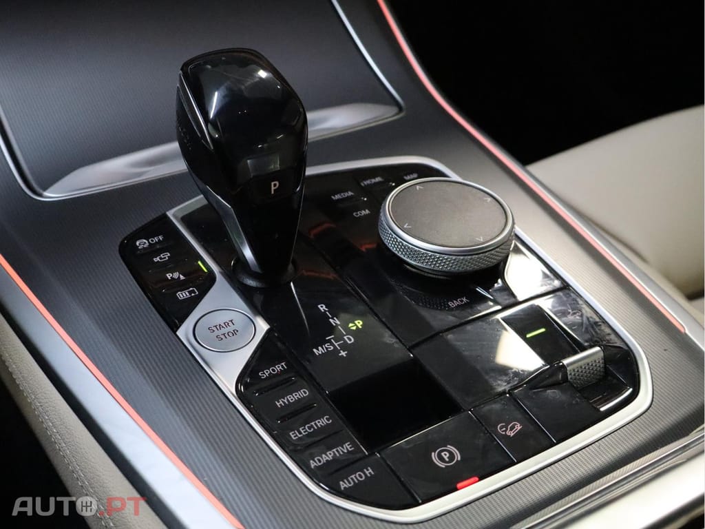 BMW X5 xDrive45e Auto Business