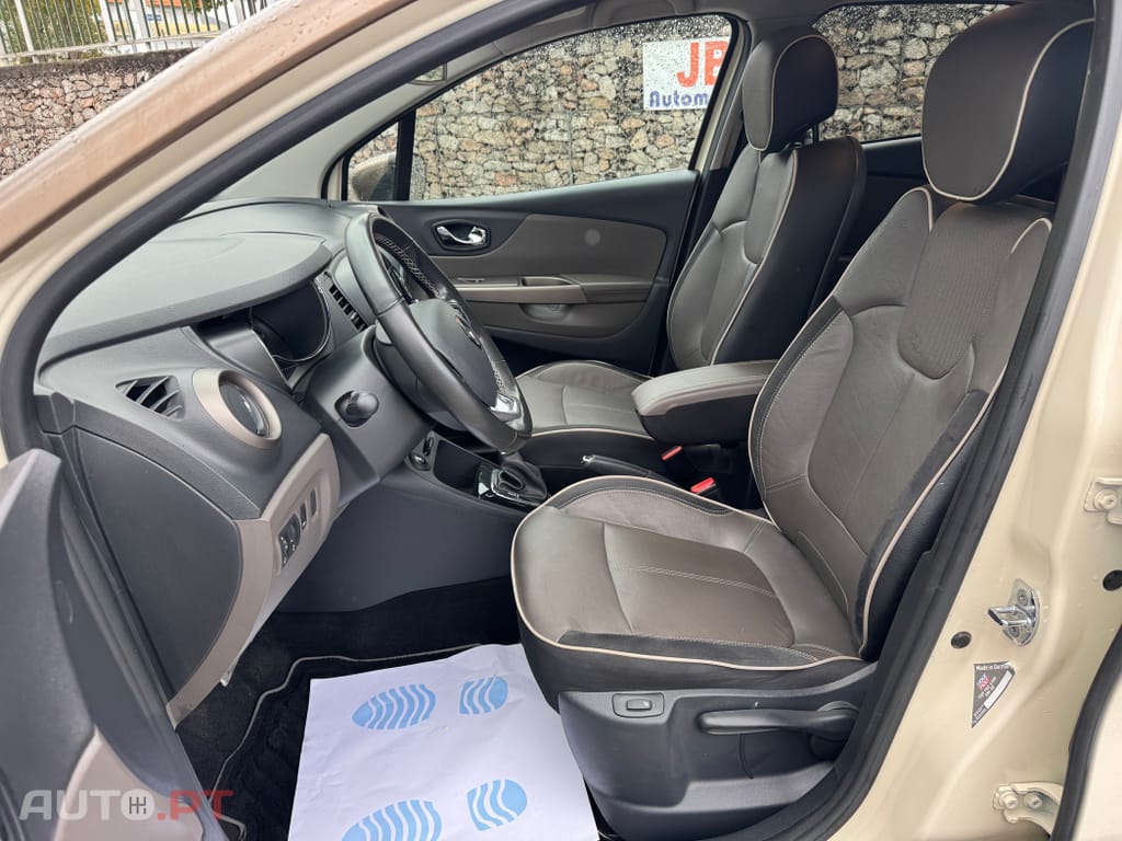 Renault Captur 1.2 TCe Exclusive EDC