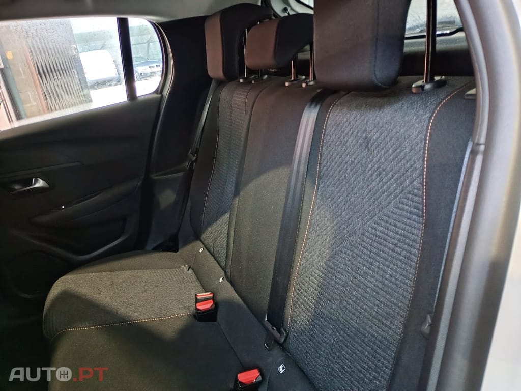 Peugeot 208 1.2 PureTech Active Pack