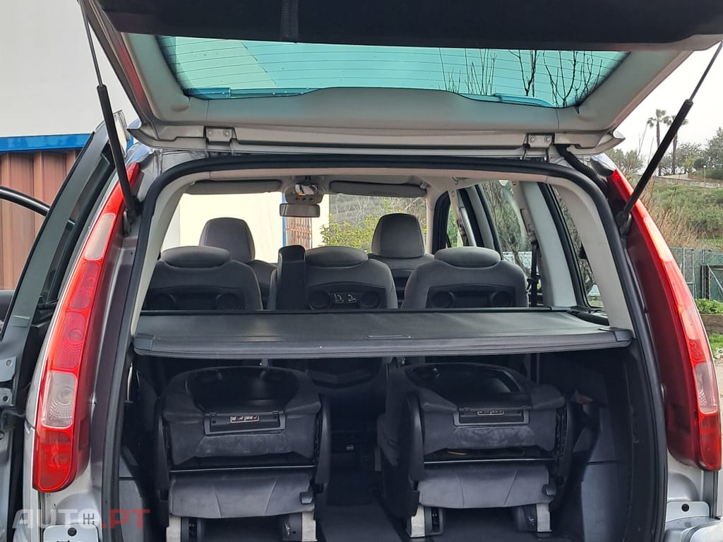 Citroen C8 2.0 HDi 16v