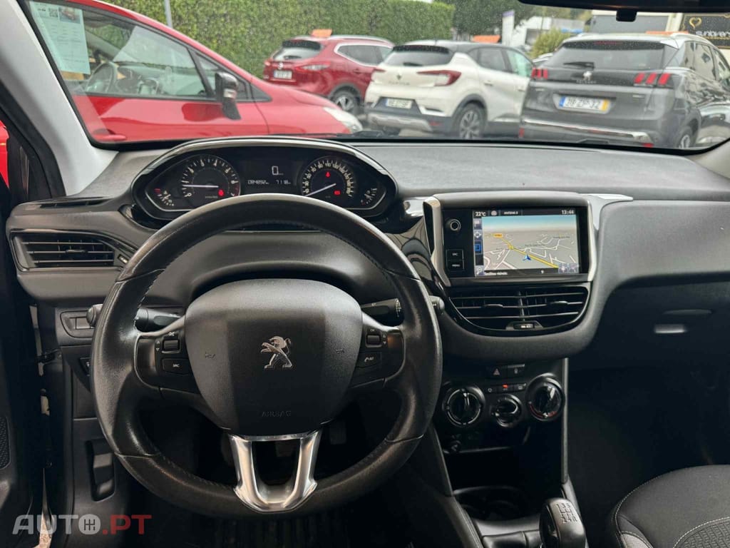 Peugeot 208 1.2 PureTech Style