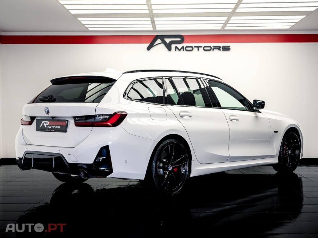BMW 330 e Pack Desportivo M Auto