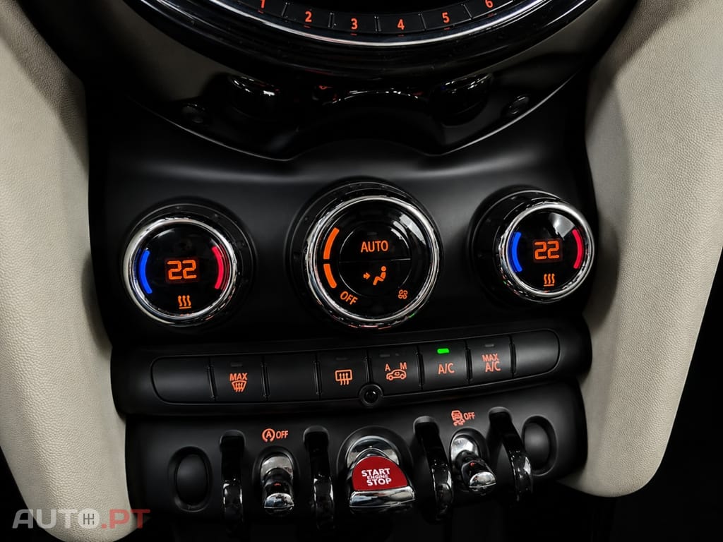 MINI Cooper Cooper D