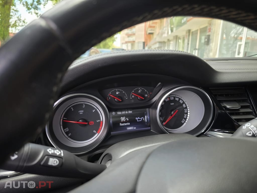 Opel Insignia 1.6 CDTi Business Edition