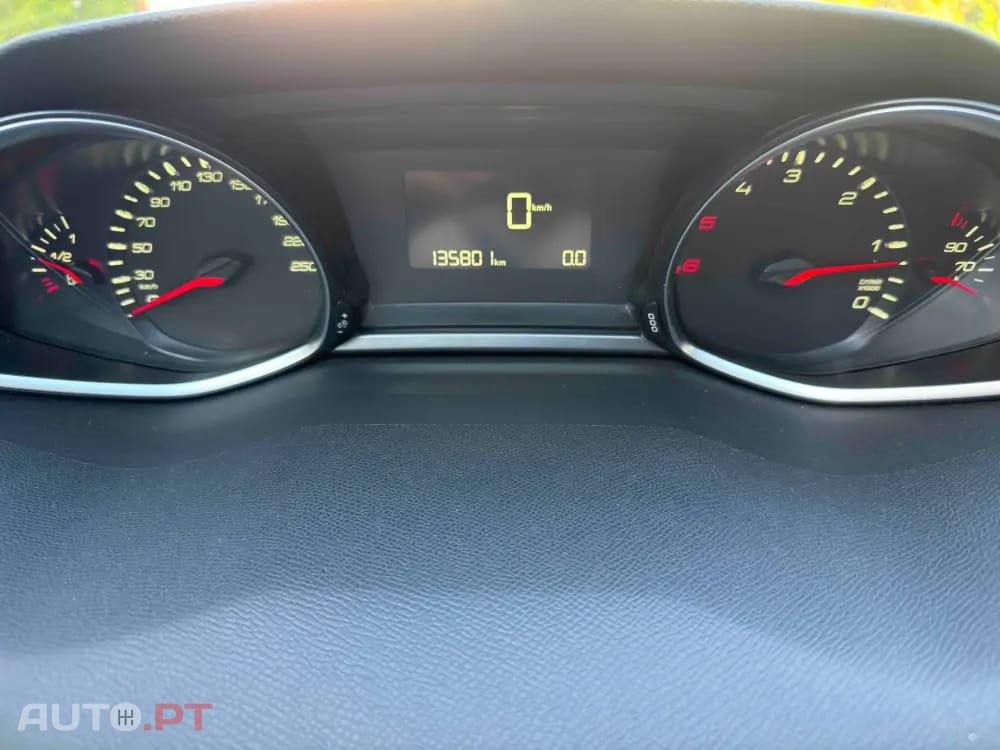 Peugeot 308 1.6 BlueHDi Style