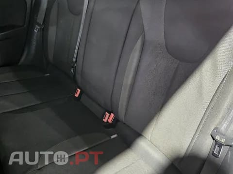 SEAT Leon 2.0 TDi FR 18 Tiago Monteiro — fotografia 20