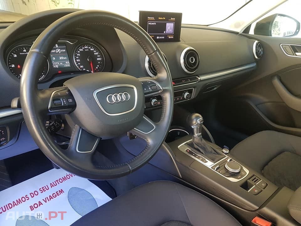 Audi A3 Sportback 2.0 TDI Advance S tronic 119g