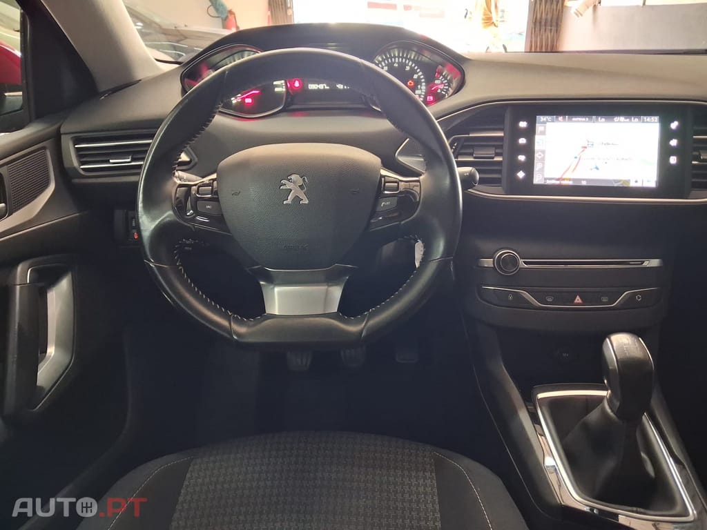 Peugeot 308 1.2 PureTech Style