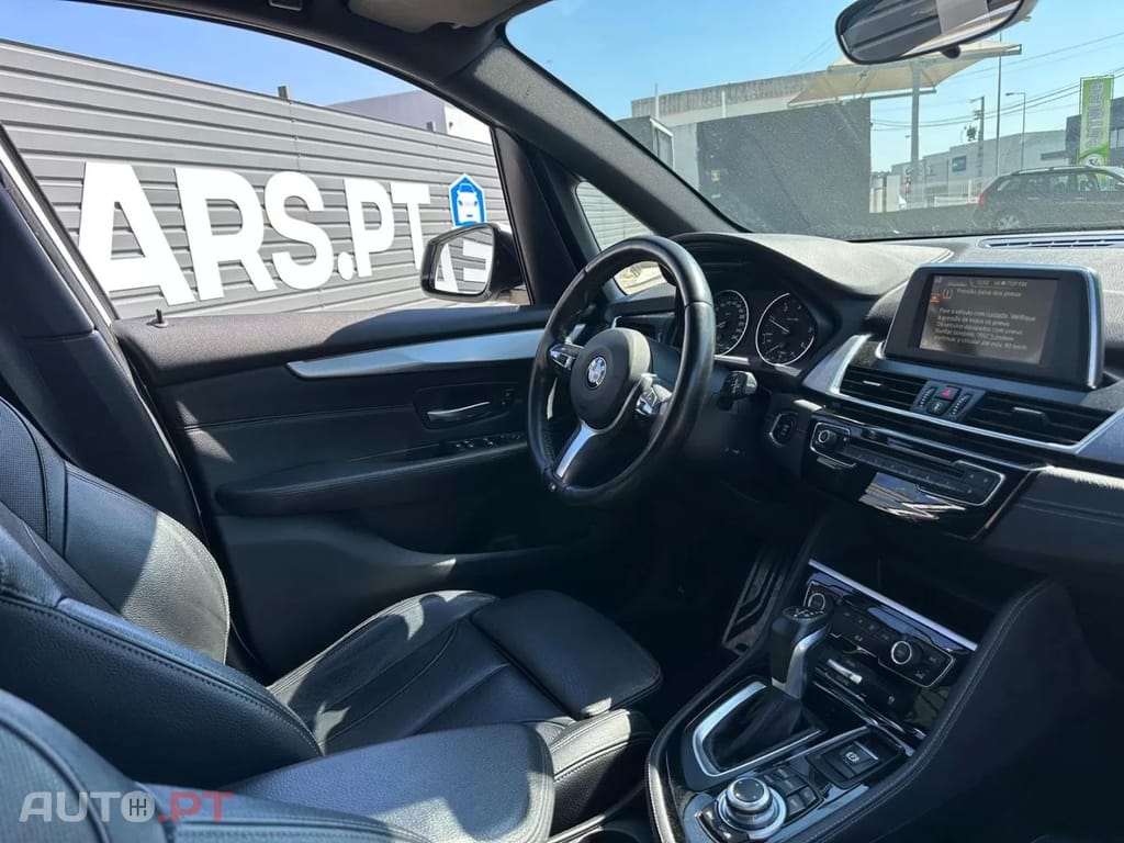 BMW 220 d xDrive Pack M