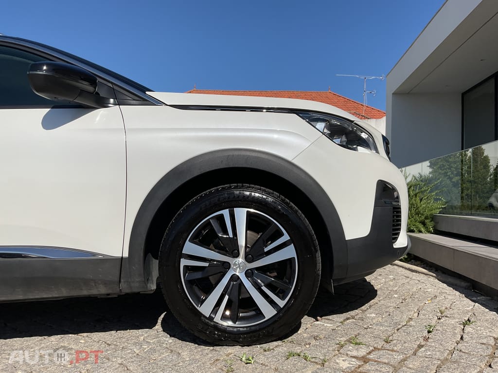 Peugeot 3008 1.5 BlueHDi Allure Pack EAT8