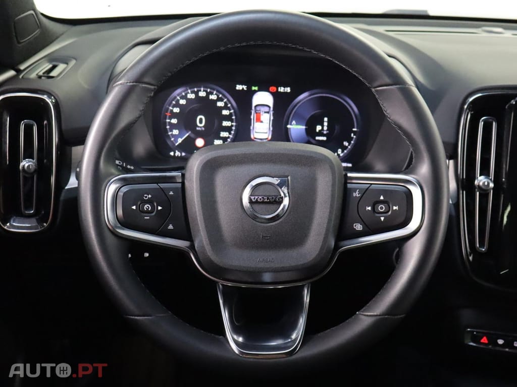 Volvo XC40 1.5 T5 Core PG HYBRID