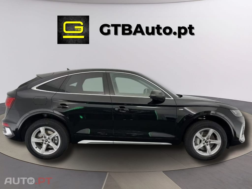 Audi Q5 55 TFSI e S tronic S line I.V.A DEDUTÍVEL