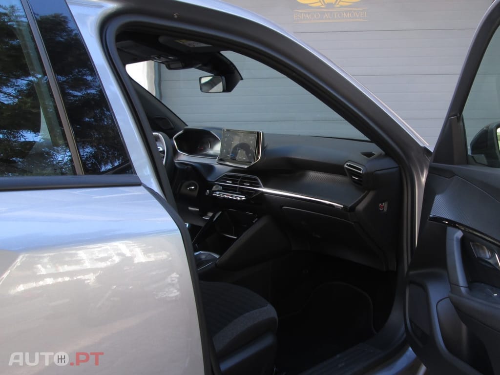 Peugeot 2008 1.2 PureTech Active