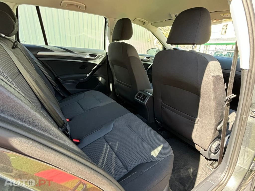 Volkswagen Golf Variant 1.6 TDi Highline