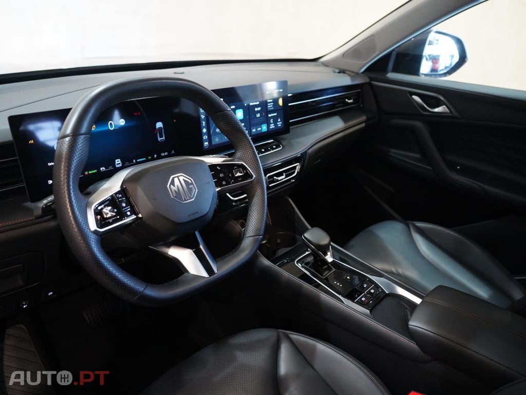 MG HS 1.5 T-GDI Plug In Hybrid Luxury