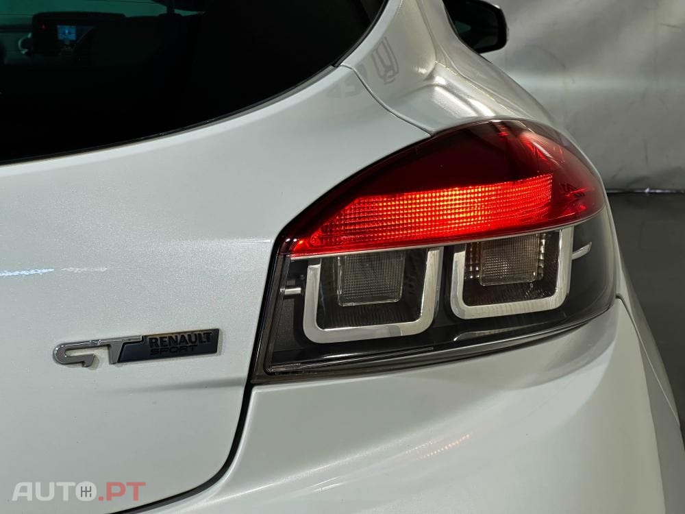 Renault Mégane Coupe dCi 160 FAP GT