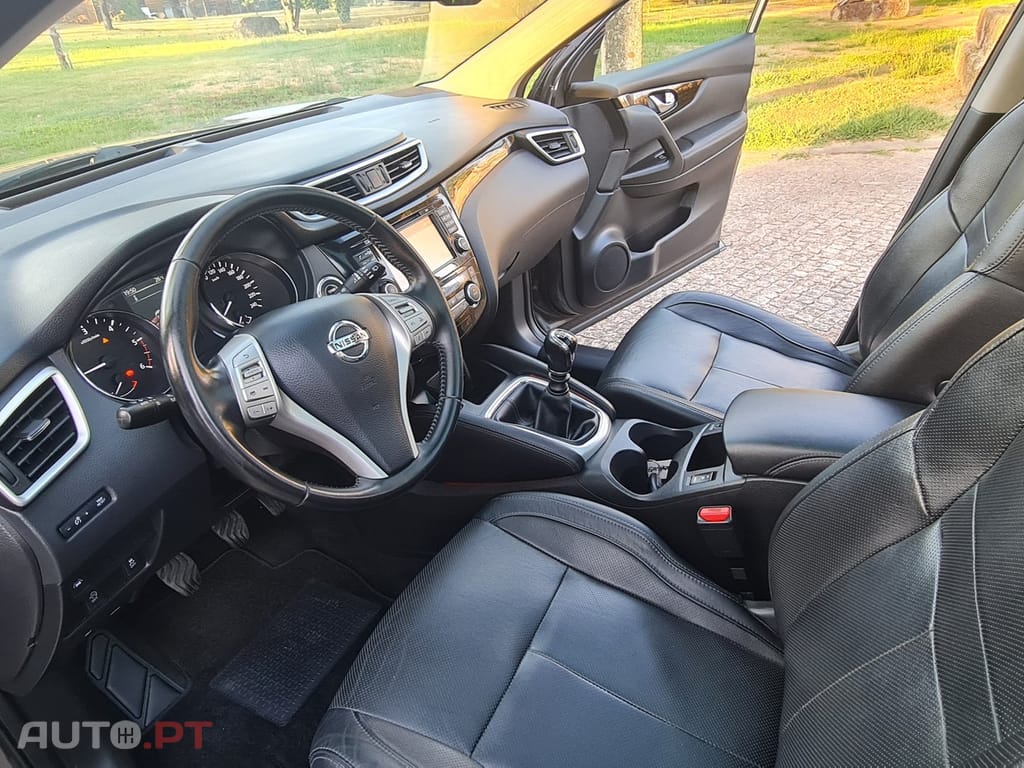 Nissan Qashqai 1.5 dCi Tekna