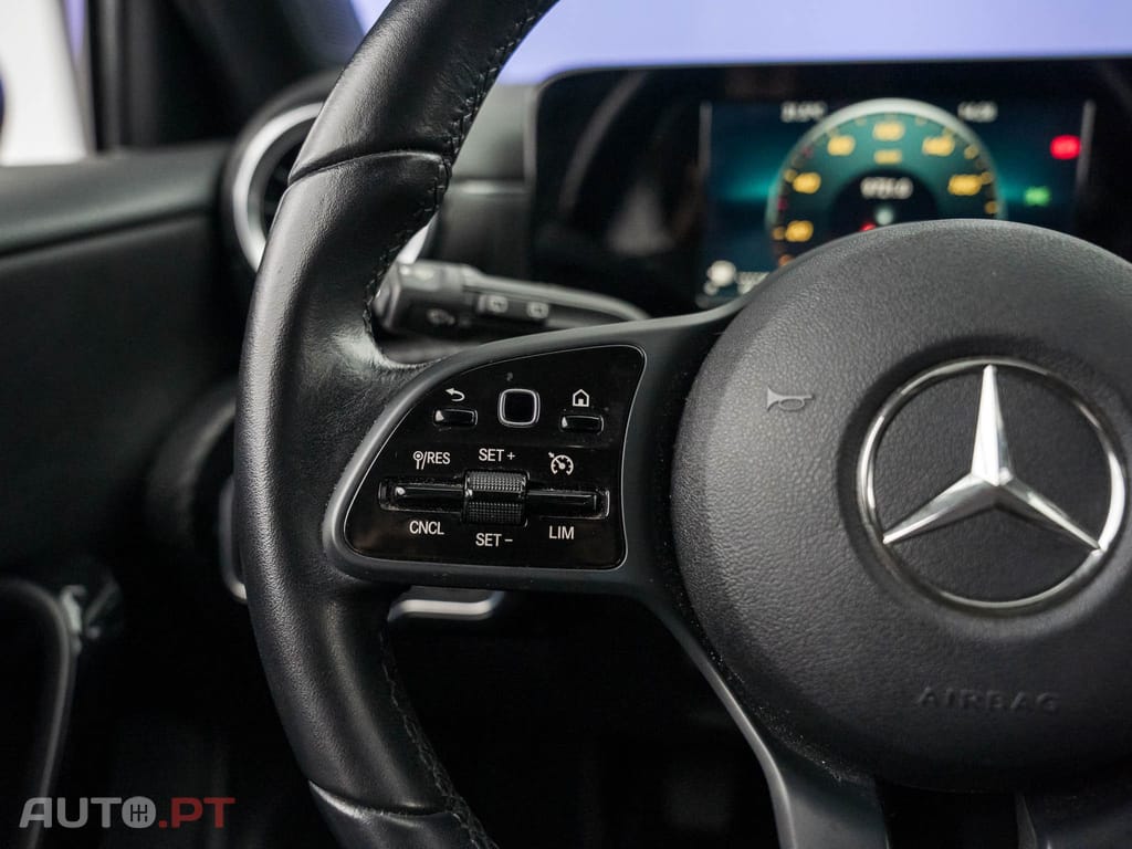 Mercedes-Benz A 180 d Business Solutions